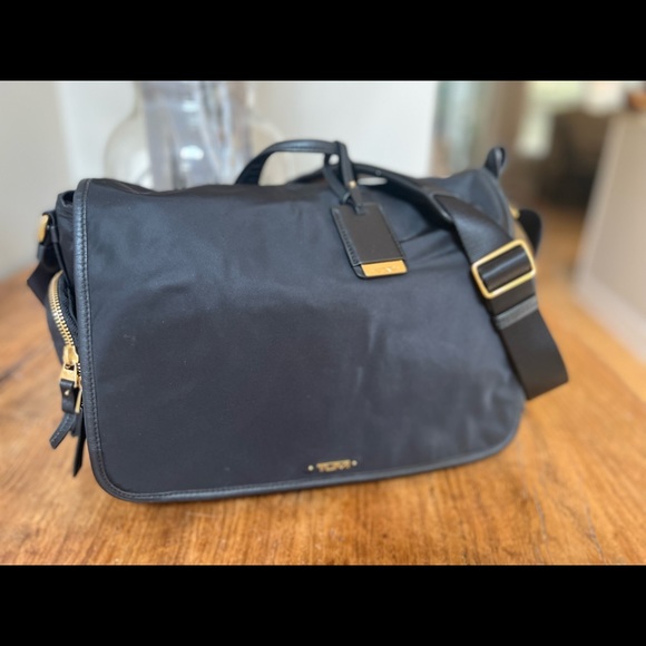 Tumi Nylon Brief - Picture 2 of 8